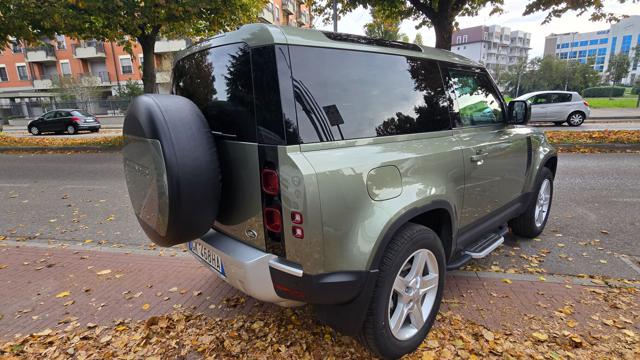 LAND ROVER Defender usata, con Autoradio
