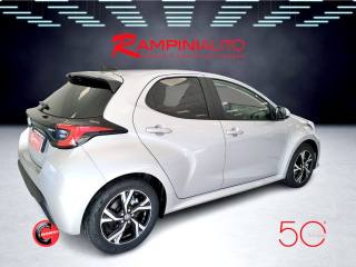 TOYOTA Yaris usata 6