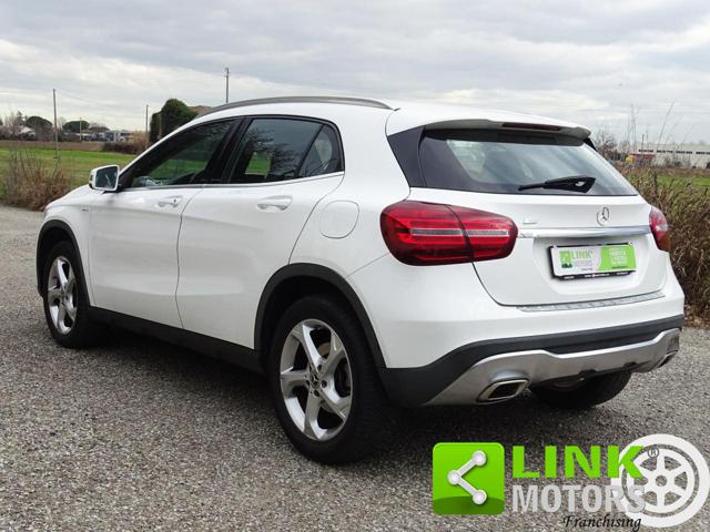 MERCEDES-BENZ GLA 180 usata, con Chiusura centralizzata