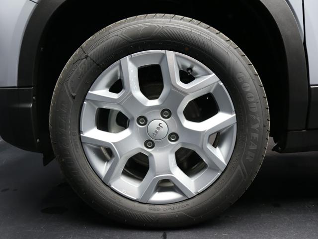 JEEP Avenger usata, con Autoradio