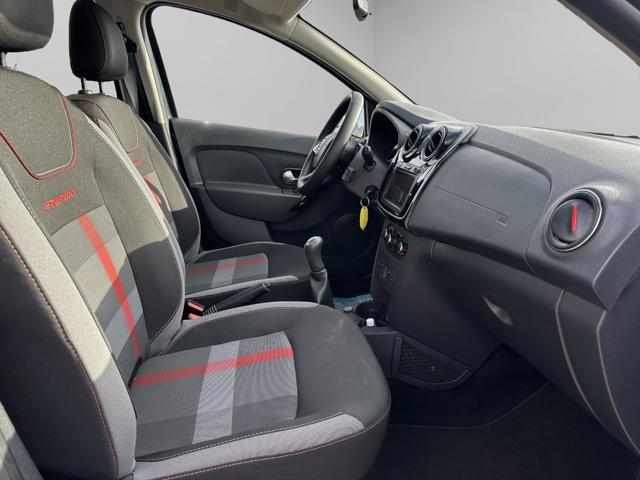 DACIA Sandero usata, con Park Distance Control