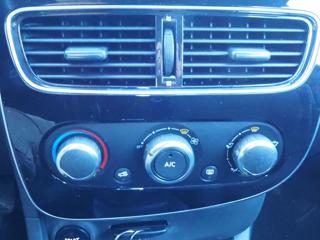 RENAULT Clio usata, con Bluetooth