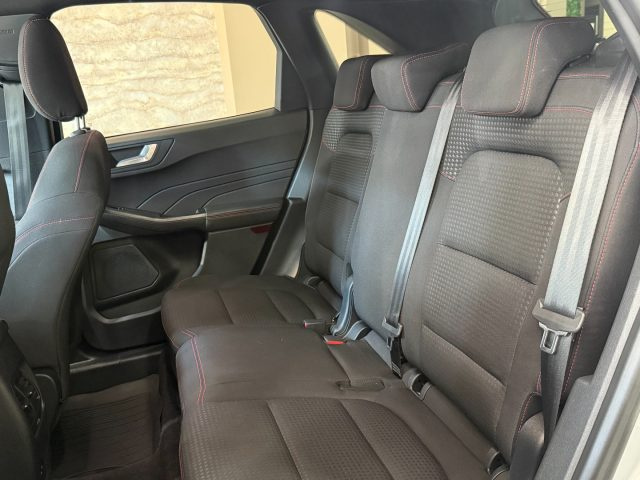 FORD Kuga usata, con Autoradio digitale