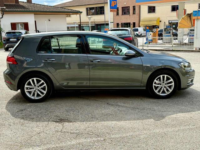VOLKSWAGEN Golf usata, con Touch screen