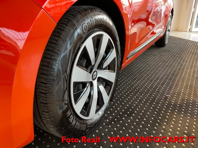 RENAULT Clio usata, con Bluetooth