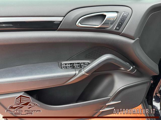 PORSCHE Cayenne usata, con Controllo automatico clima