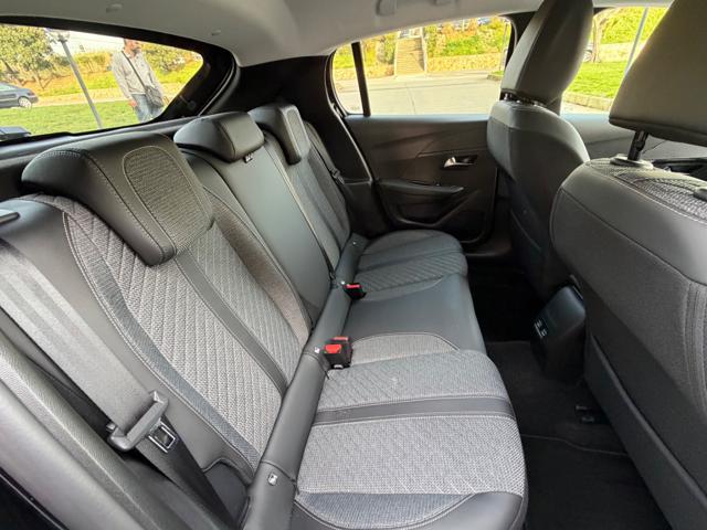 PEUGEOT 208 usata, con Touch screen