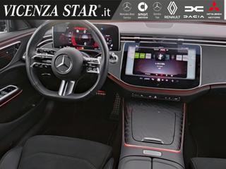 MERCEDES-BENZ E 220 usata, con Cerchi in lega