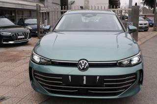 VOLKSWAGEN Passat Variant usata, con Climatizzatore