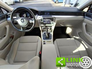 VOLKSWAGEN Passat Variant usata, con MP3