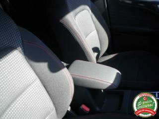 FORD Kuga usata, con Fendinebbia