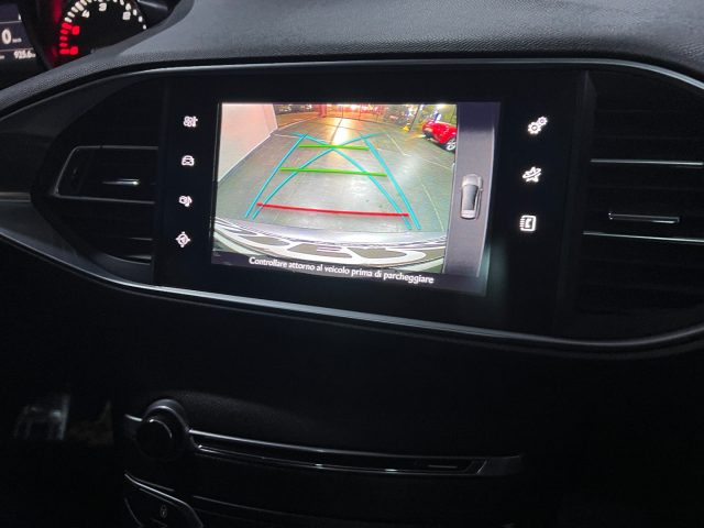 PEUGEOT 308 usata, con Cerchi in lega