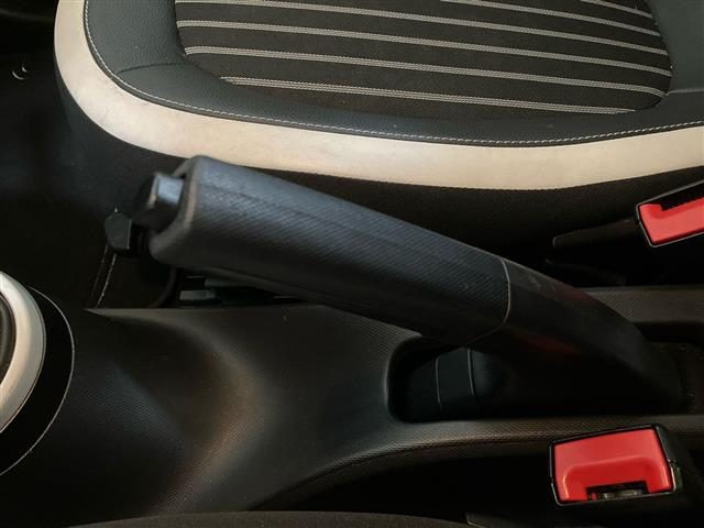 RENAULT Twingo usata, con Volante in pelle