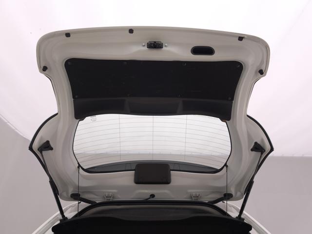 TOYOTA Yaris usata, con Sedile posteriore sdoppiato