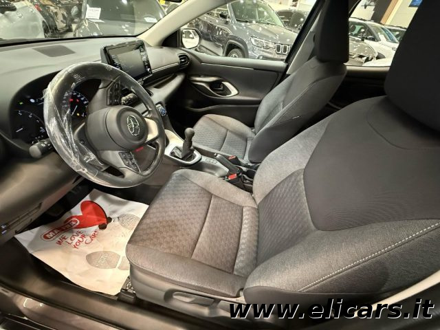 TOYOTA Yaris usata, con Airbag