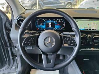 MERCEDES-BENZ GLA 200 usata, con Chiusura centralizzata