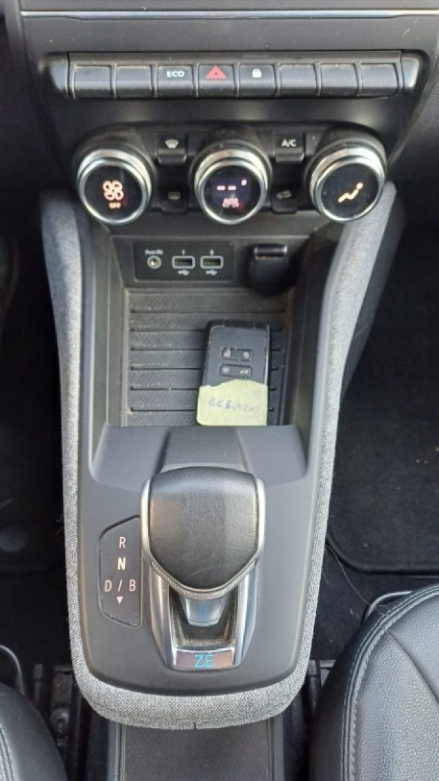 RENAULT ZOE usata, con Fari LED