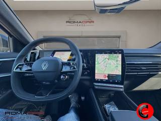 RENAULT Austral usata, con USB