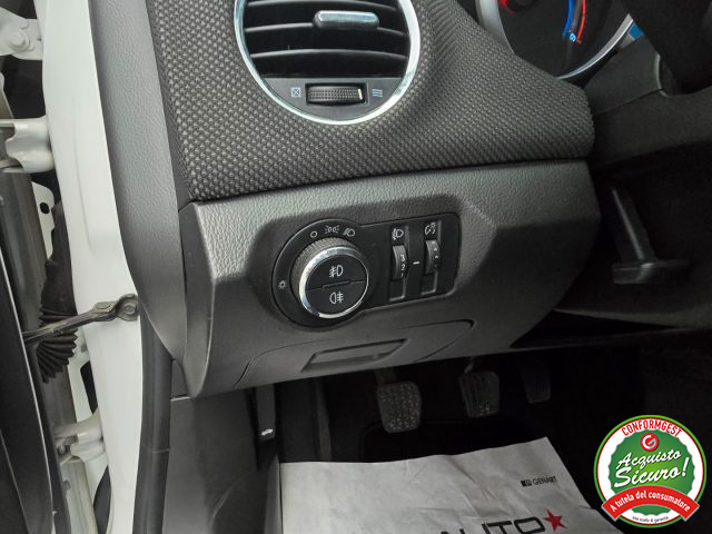 CHEVROLET Cruze usata, con Airbag testa