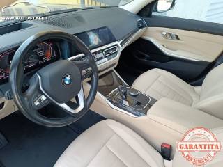 BMW 320 usata, con Fari full-led