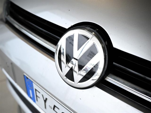 VOLKSWAGEN Golf usata, con Sedile posteriore sdoppiato