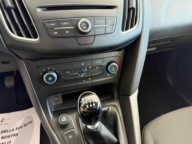 FORD Focus usata, con Specchietti laterali elettrici