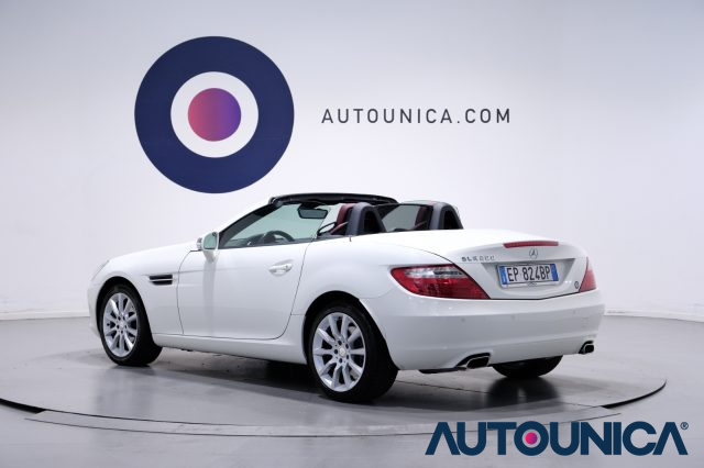 MERCEDES-BENZ SLK 200 usata, con Park Distance Control