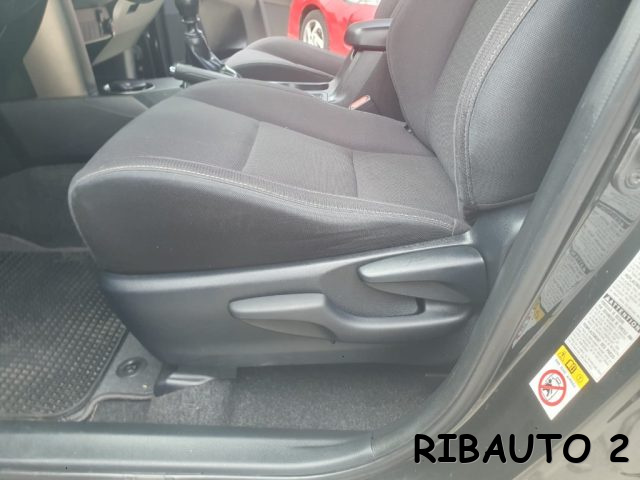 TOYOTA RAV 4 usata, con Sensore di pioggia