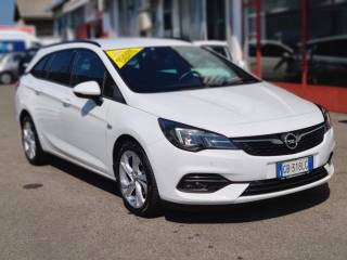 OPEL Astra usata, con Autoradio digitale