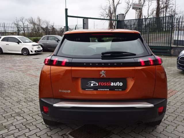 PEUGEOT 2008 usata, con Alzacristalli elettrici