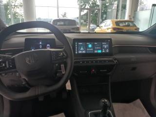 MG MG3 usata, con Autoradio digitale