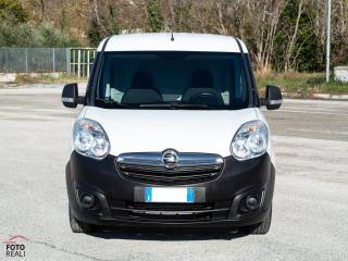 OPEL Combo usata, con Airbag
