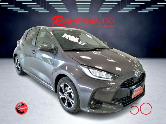 TOYOTA Yaris usata 3