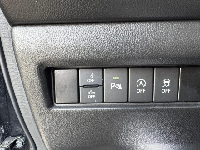 SUZUKI Swift usata, con Controllo automatico clima