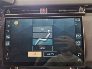 LAND ROVER Range Rover Velar usata, con Sistema di navigazione