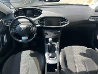 PEUGEOT 308 usata, con Boardcomputer