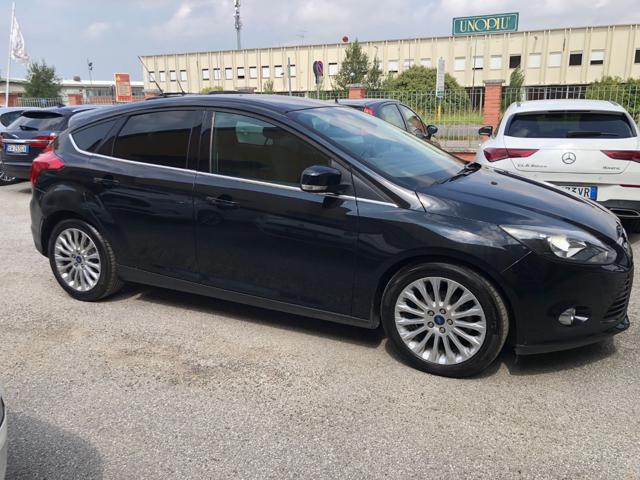 FORD Focus usata, con Alzacristalli elettrici
