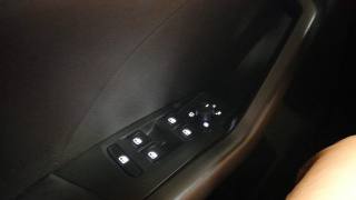 VOLKSWAGEN T-Cross usata, con Airbag testa