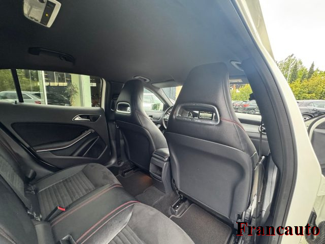 MERCEDES-BENZ GLA 200 usata, con Climatizzatore