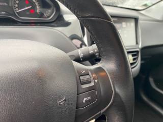 PEUGEOT 208 usata, con Controllo automatico clima