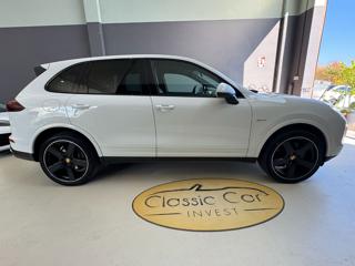 PORSCHE Cayenne usata, con Autoradio