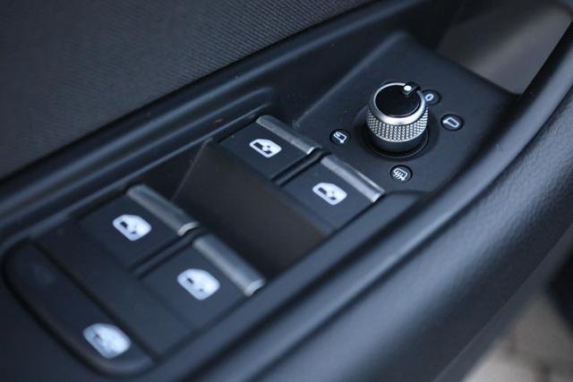 AUDI A4 usata, con USB