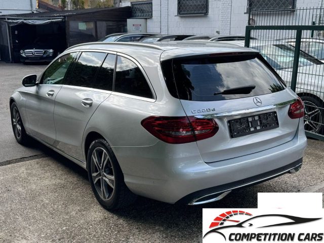 MERCEDES-BENZ C 220 usata, con Chiusura centralizzata