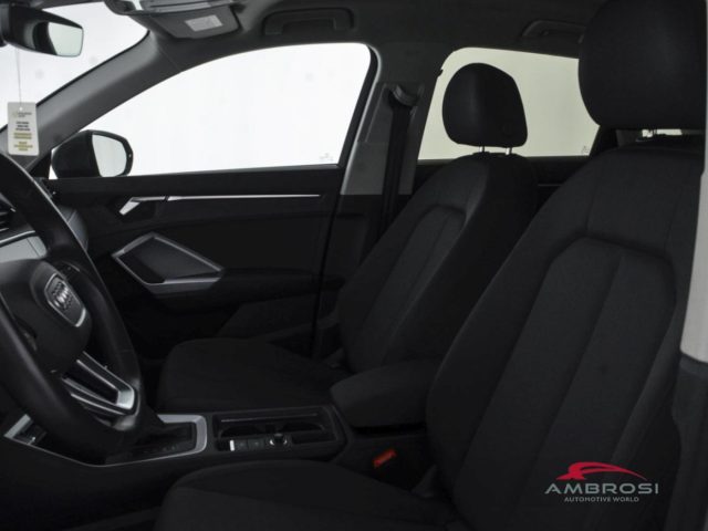 AUDI Q3 usata 8