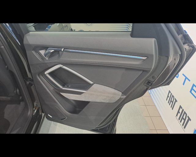 AUDI Q3 usata, con Freno di stazionamento elettrico