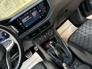 VOLKSWAGEN Taigo usata, con USB