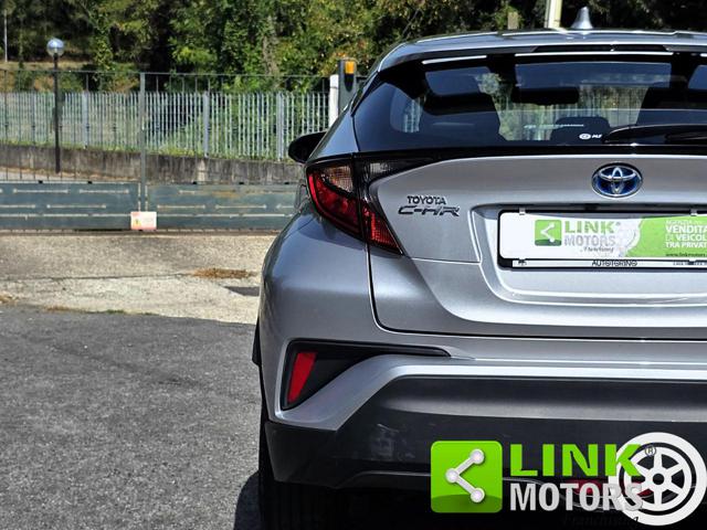TOYOTA C-HR usata, con Volante in pelle