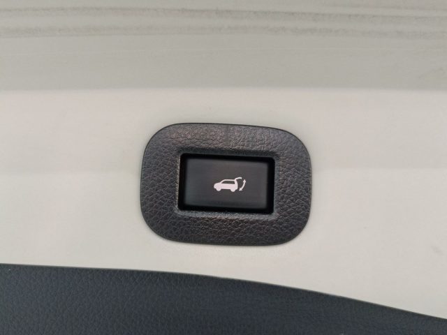 NISSAN X-Trail usata, con Specchietti laterali elettrici