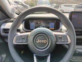 JEEP Avenger usata, con Autoradio