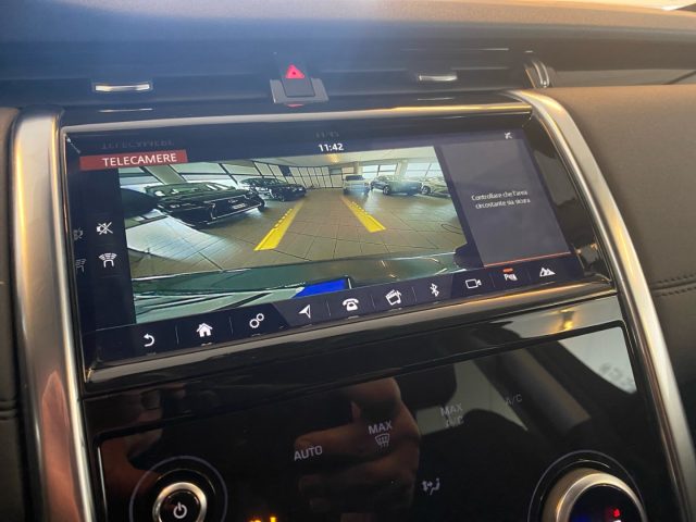 LAND ROVER Discovery Sport usata, con Autoradio digitale
